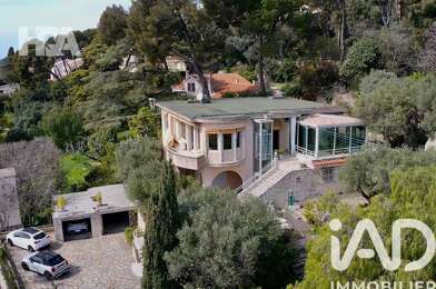 Maison 8 pièces 880000 €