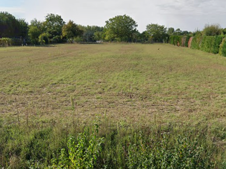Vente Terrain à bâtir 1 223 m&sup2; — photo 1