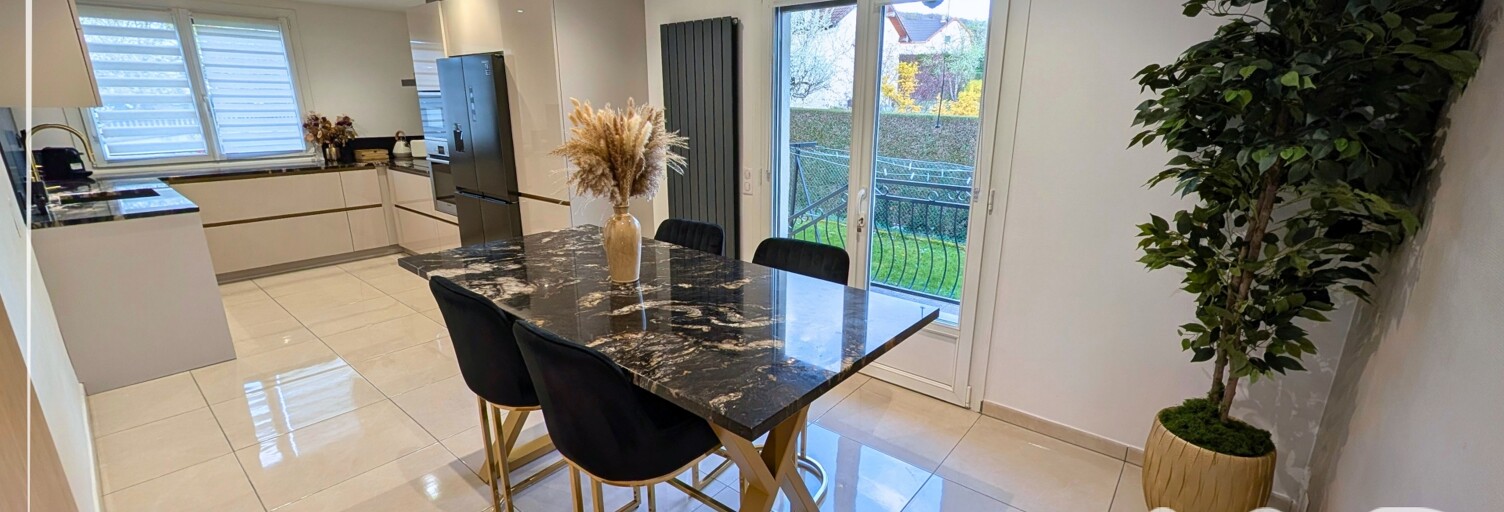 Maison 8 Pièces 180 m² à vendre à Besançon (25000)