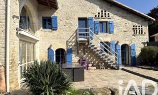 Maison 5 Pièces 211 m² à vendre à Fressines (79370)