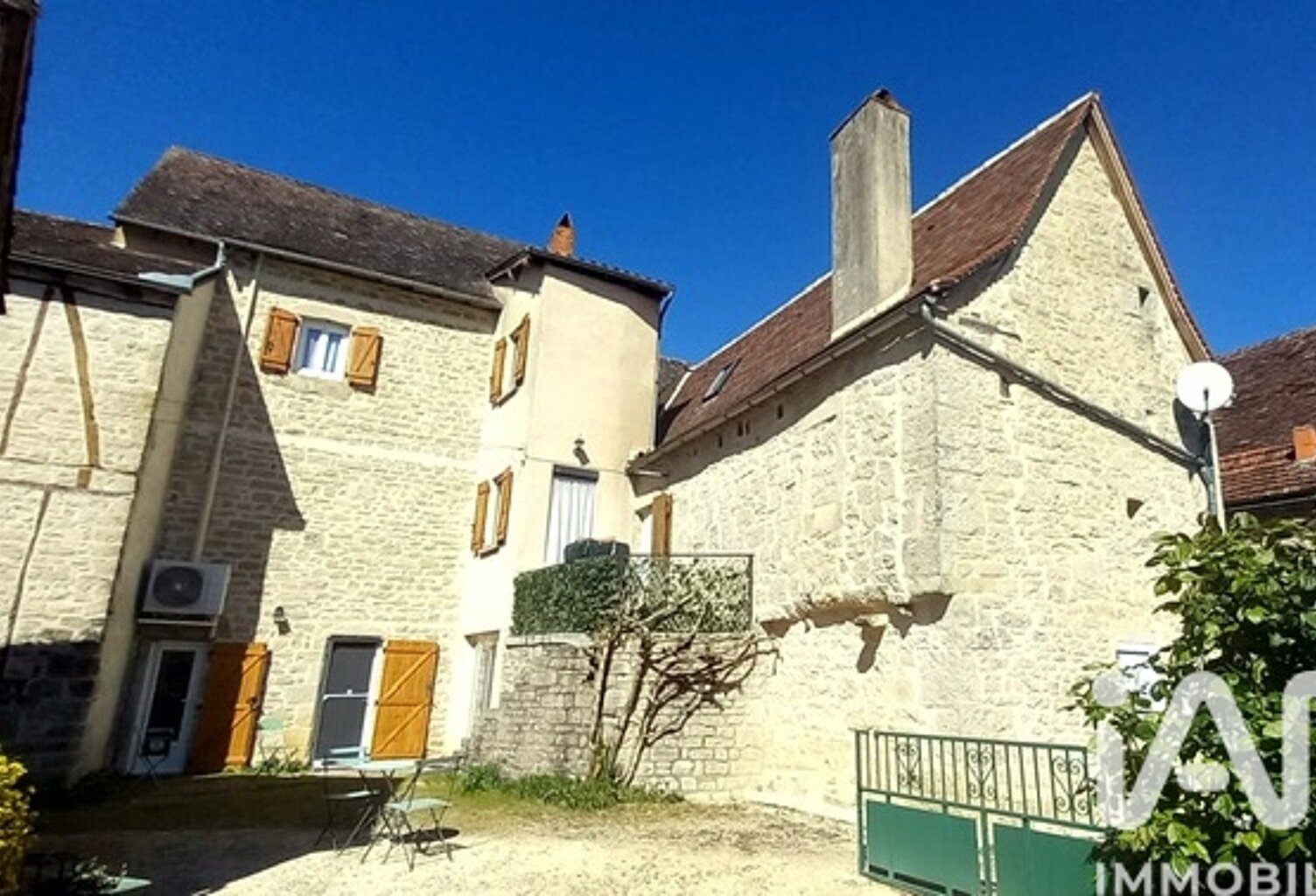 Vente Maison de village 6 pièces — photo 1