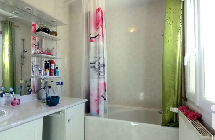 Vente Maison de village 6 pièces — photo 4
