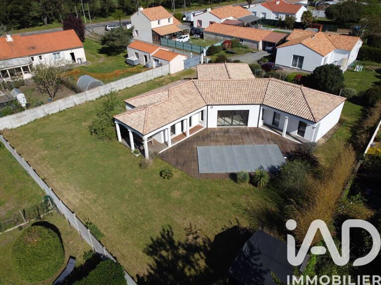 Vente Maison/villa 5 pièces — photo 1