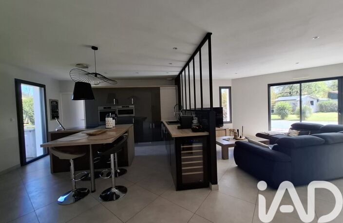 Vente Maison/villa 5 pièces — photo 4