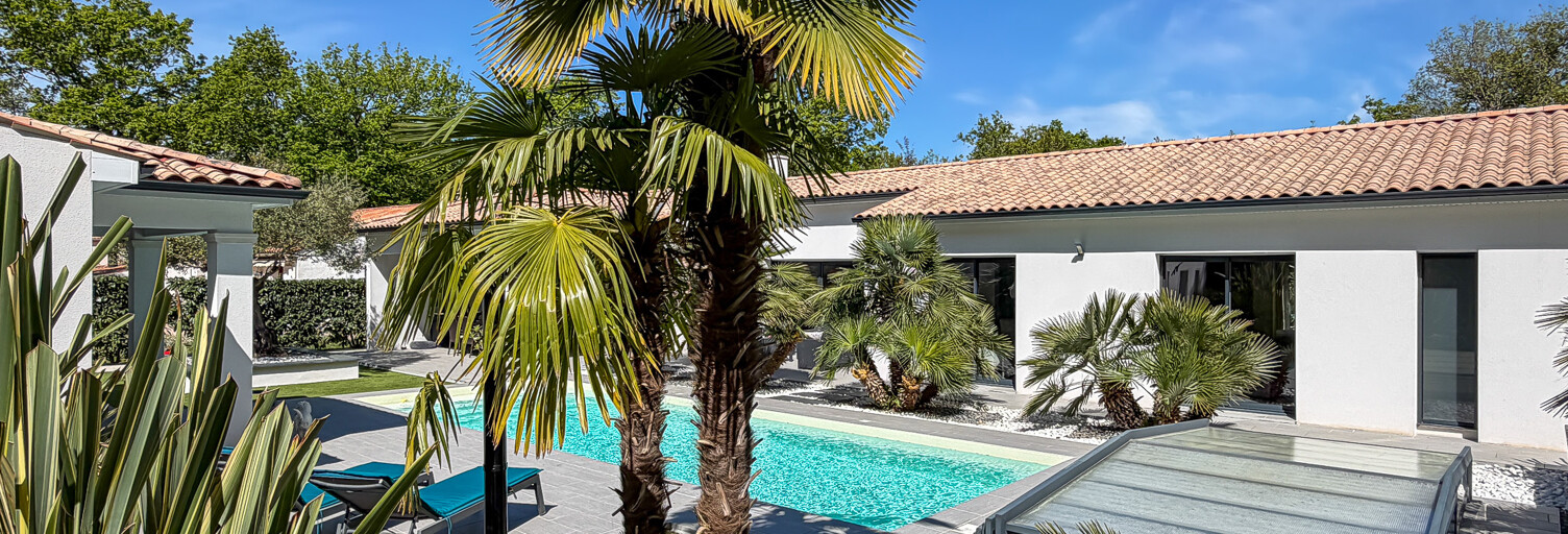 Maison 7 Pièces 197 m² à vendre à Breuillet (17920)