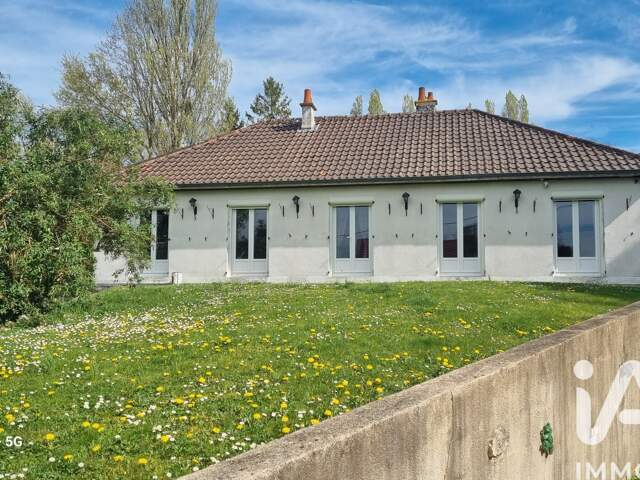 Vente Maison/villa 9 pièces — photo du bien
