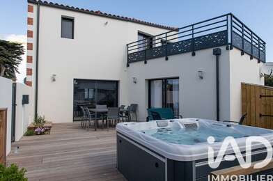 Maison 8 pièces 1500000 €