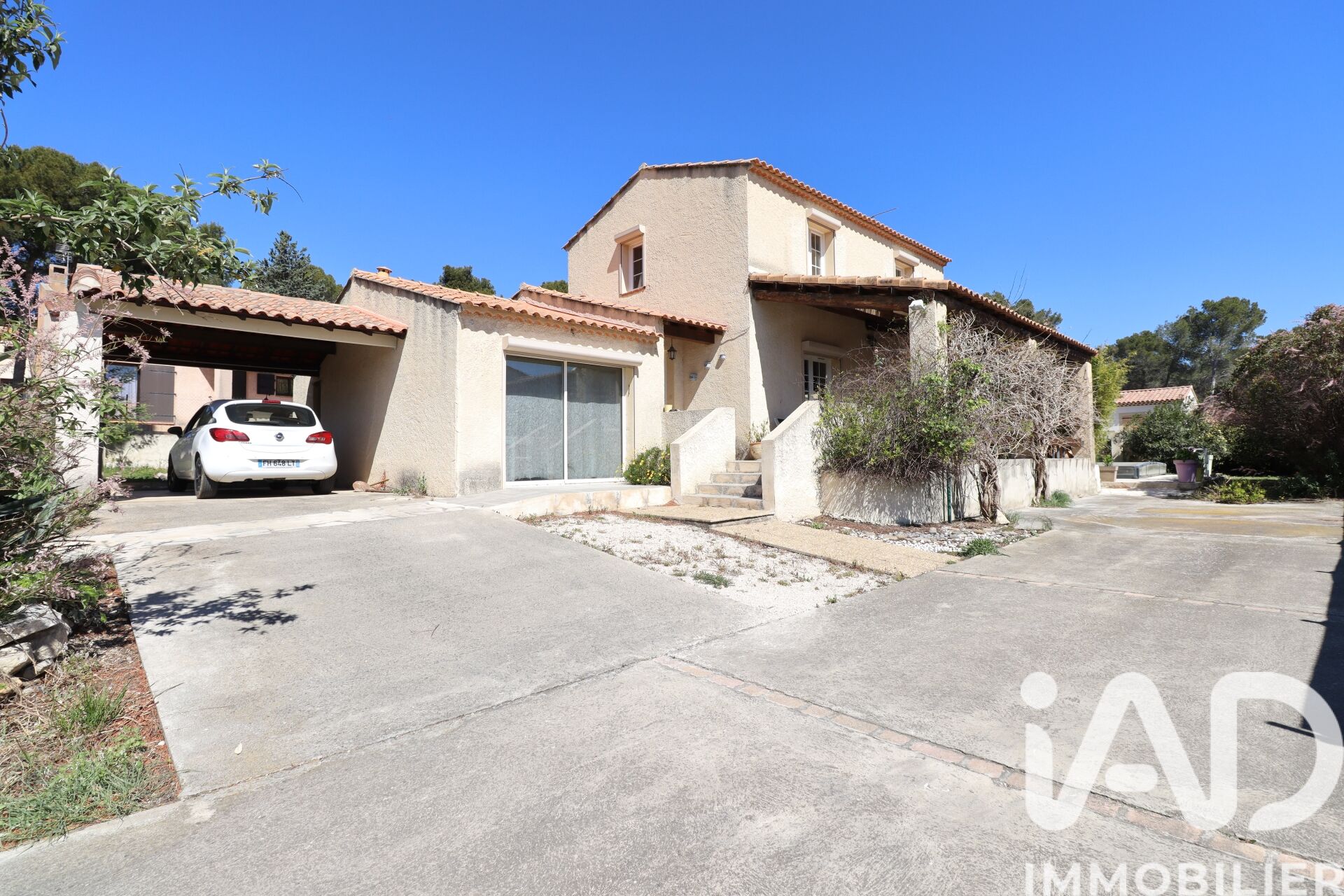 Maison à vendre, 6 pièces, 146 m², Rognac