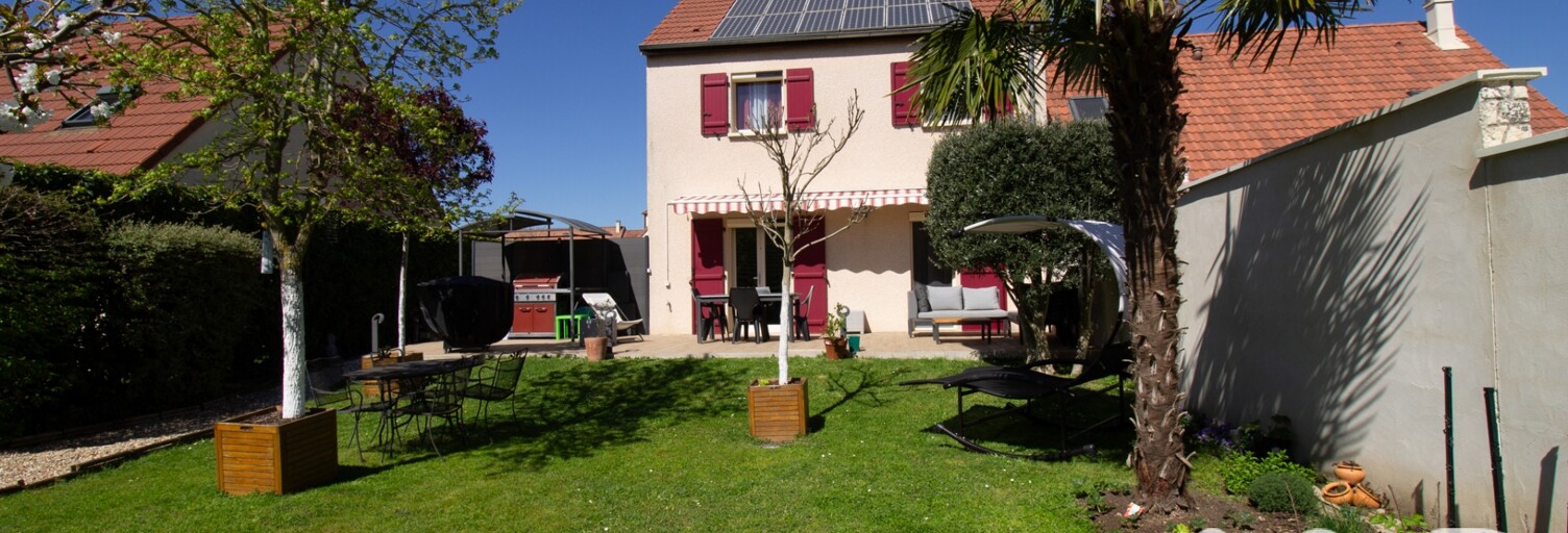 Maison 7 Pièces 111 m² à vendre à Issou (78440)