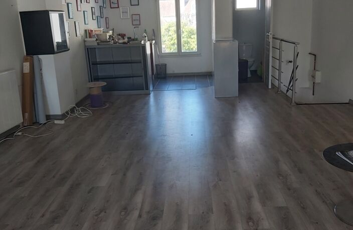 Vente Immeuble 243 m&sup2; — photo 2