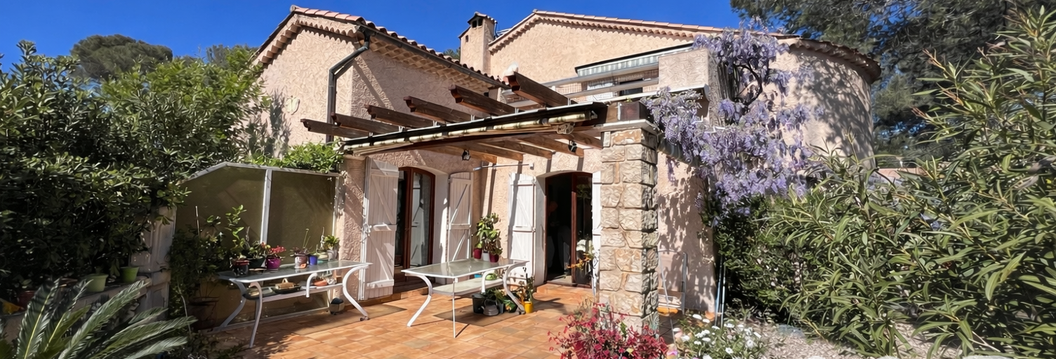 Maison 5 Pièces 192 m² à vendre à Saint-Raphaël (83700)