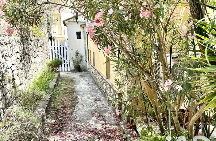 Vente Maison/villa 4 pièces — photo 2