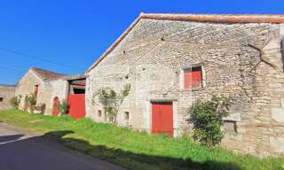 Maison 19 Pièces 305 m² à vendre à La Tour-Saint-Gelin (37120)