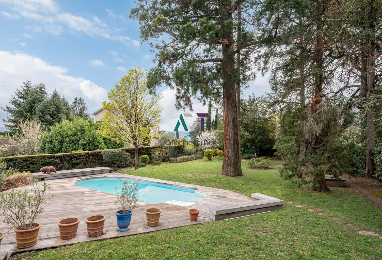 BELLE MAISON FAMILIALE CORENC MONTFLEURY — photo 1
