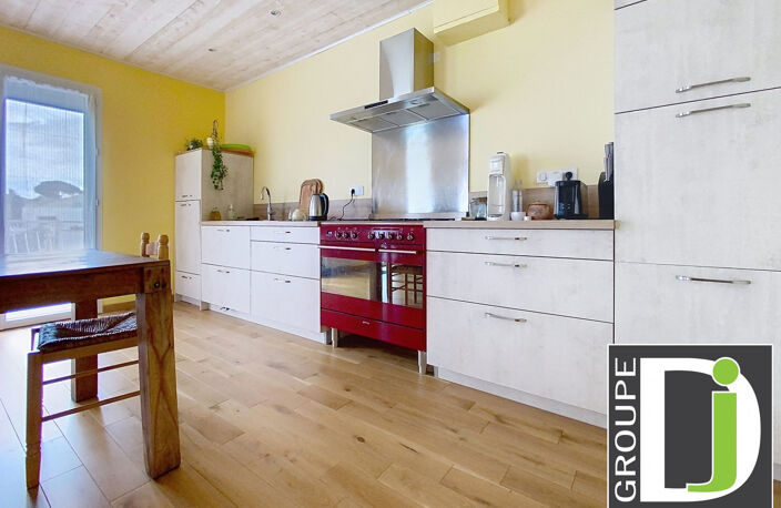 Maison mitoyenne à vendre à Etoile-sur-Rhône, avec garage et — photo 4
