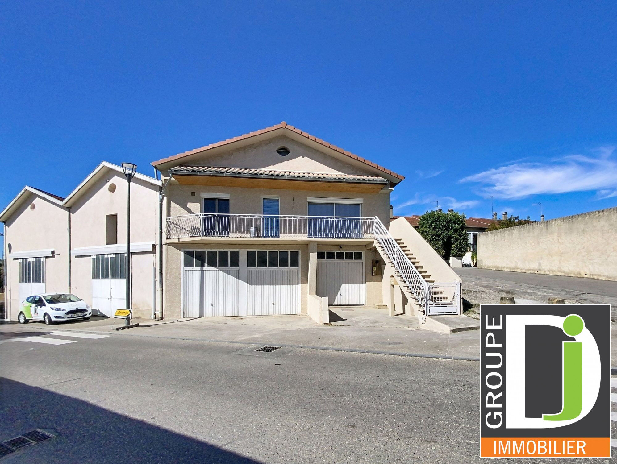 Villa / Maison  T4 à vendre Étoile-sur-Rhône 26800