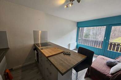 Appartement 2 pièces 830 €