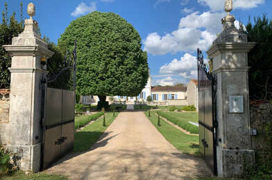 Maison 15 pièces 954000 €