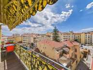 Appartement 3 pièces en dernier étage avec balcons, vue mer - Me — photo 2