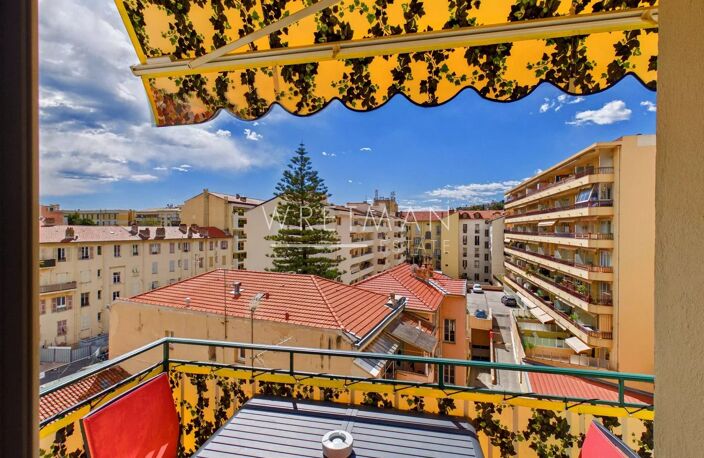 Appartement 3 pièces en dernier étage avec balcons, vue mer - Me — photo 4