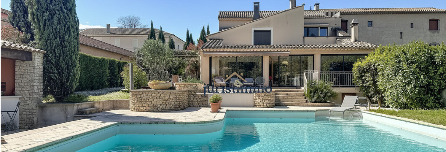 Maison 8 Pièces 340 m² à vendre à Vaison-la-Romaine (84110)