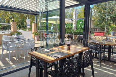 Commerce  102000 €