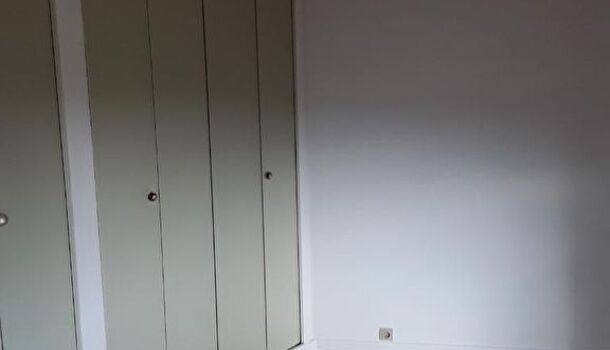 Villa / Maison 4 pièces  à louer Ucel 07200