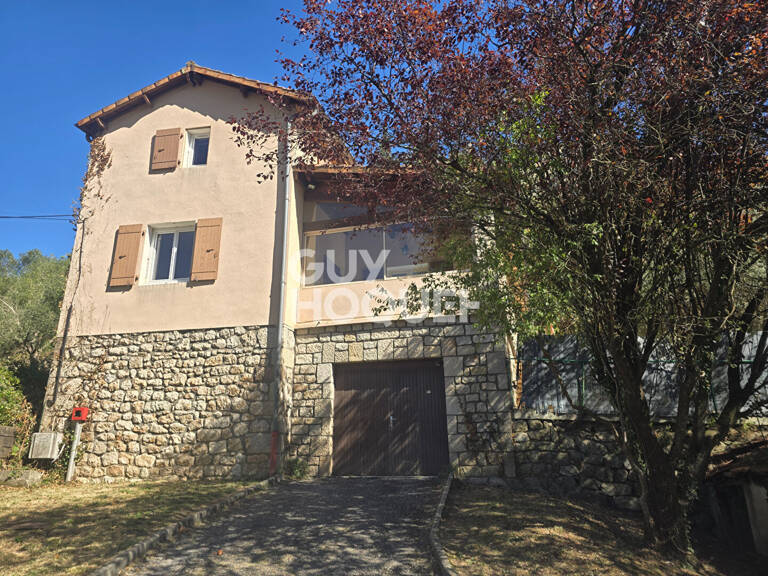 Maison 4 pièces à louer à Ucel, 117 m² avec jardin et garage — photo 1