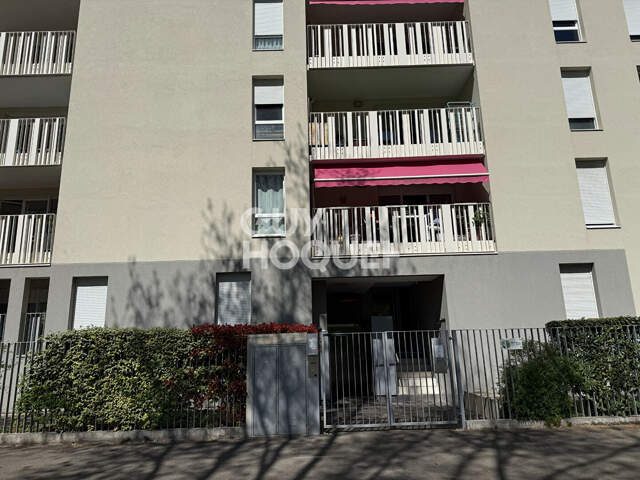 Appartement Givors 4 pièces vendu loué pour investisseur — photo du bien