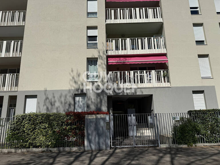 Appartement Givors 4 pièces vendu loué pour investisseur — photo 1
