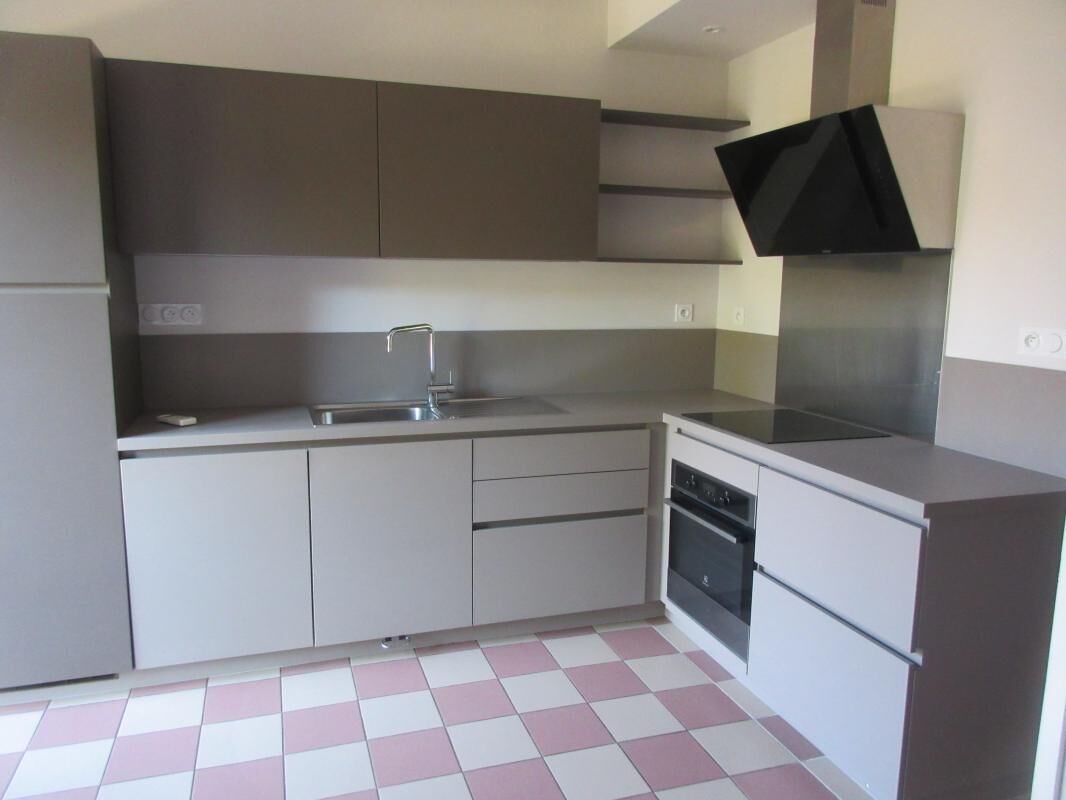 Appartement  T4 à louer Rodez 12000