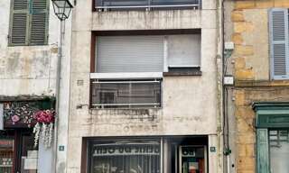 Immeuble  135 m² à vendre à Montmarault (03390)
