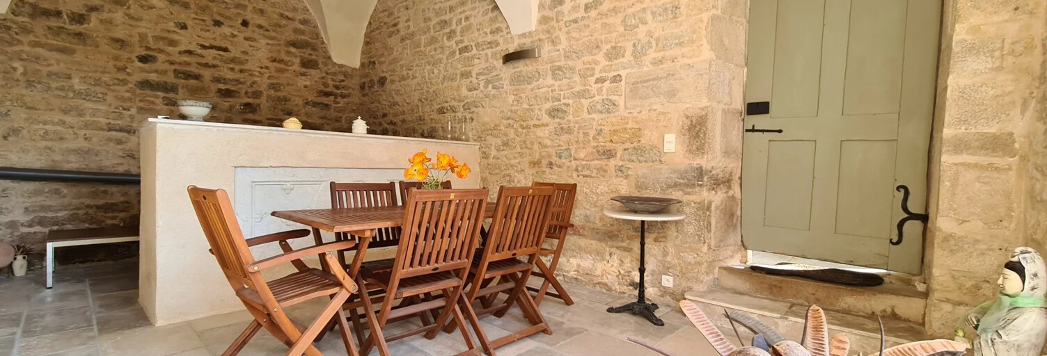 Maison 9 Pièces 296 m² à vendre à Mésandans (25680)