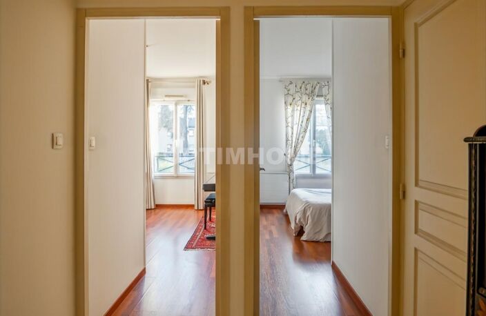 Appartement 3 pièces - LUMINOSITÉ - CALME - stationnement sécurisé en sous sol — photo 4