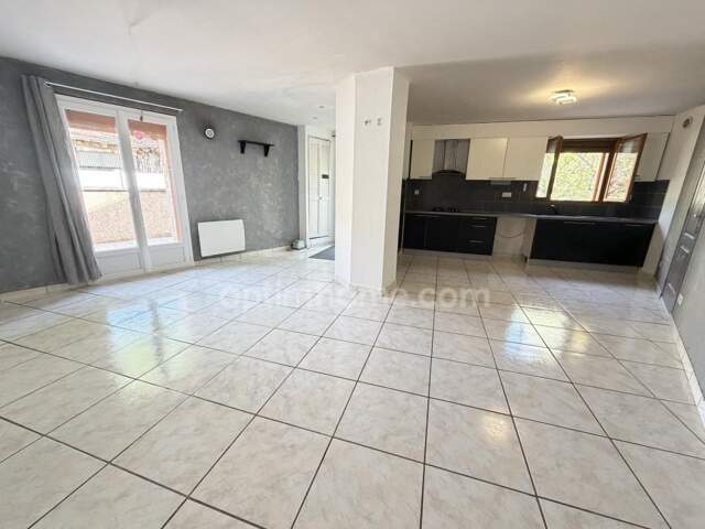 Maison 135m2 : 4 chambres + garage + jardin — photo du bien