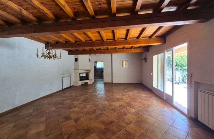 Maison à vendre 5 pièces BAGNOLS EN FORET (83). A rénover. 424 000 € — photo 3