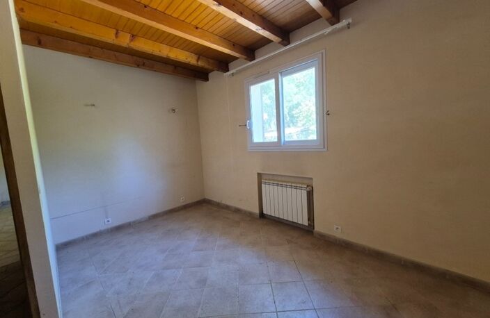 Maison à vendre 5 pièces BAGNOLS EN FORET (83). A rénover. 424 000 € — photo 5