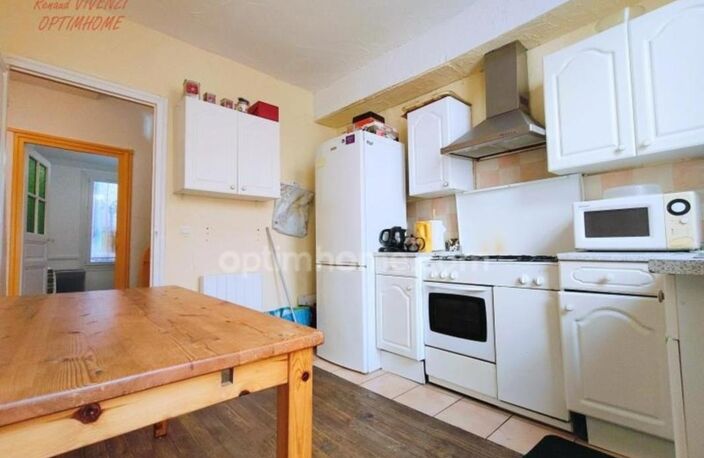 CATLLAR – Maison rénovée 99 m², 3 chambres, terrasse couverte – 109 000 € — photo 2