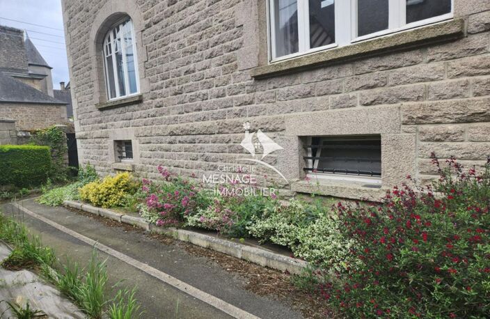 A vendre chez Christelle Mesnage Immobilier. DINAN Centre-vi — photo 2
