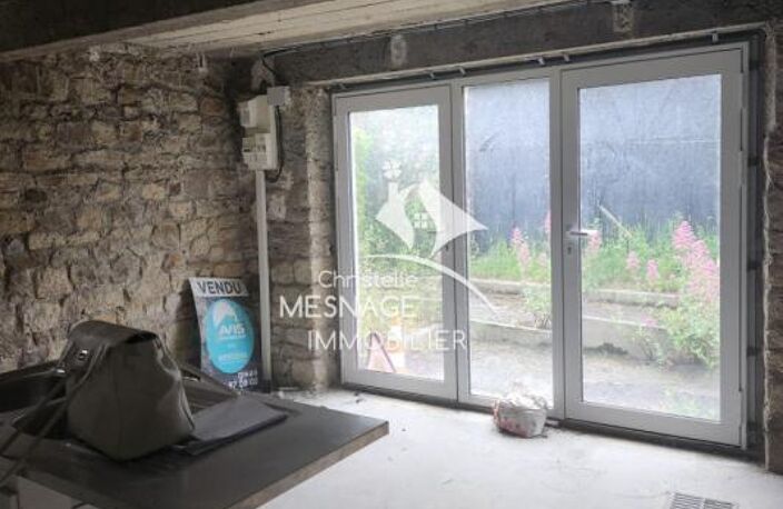 A vendre chez Christelle Mesnage Immobilier. DINAN Centre-vi — photo 3