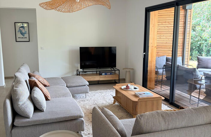 Villa T5 avec piscine et garage Secteur Ghisonaccia — photo 2