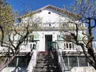 Grande Maison de Caractère à Manosque – Volumes, Jardin et Dépendances — photo 2