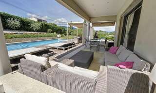 Maison 6 Pièces 286 m² à vendre à La Roquette-sur-Siagne (06550)