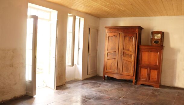 Villa / Maison 8 pièces  à vendre Triors 26750
