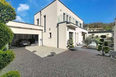 Maison 6 pièces 550000 €