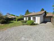 Maison - 106m² - Le Pian-Médoc — photo 2