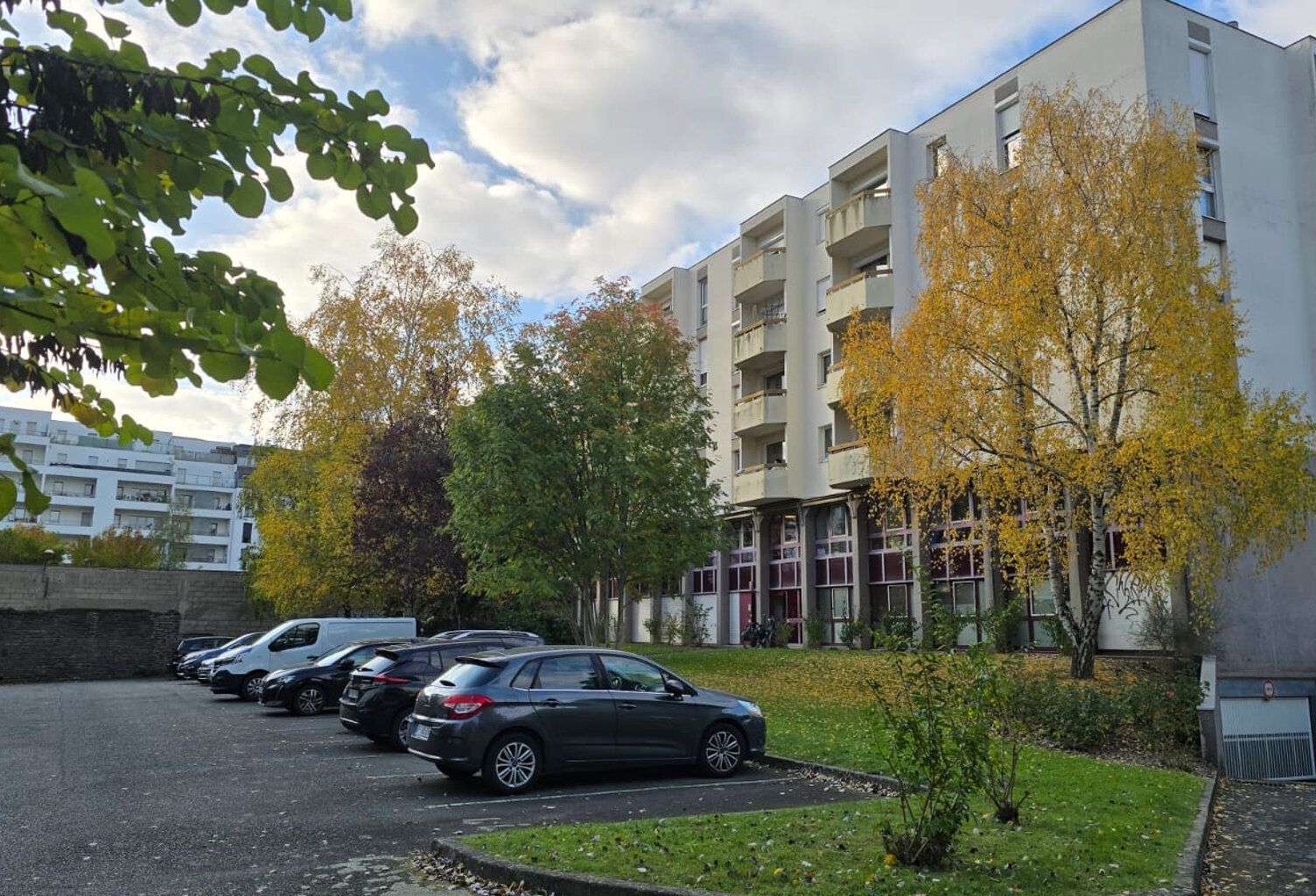 EXCLU - RENNES GARE - GARAGE FERME en sous-sol sécurisé — photo 1
