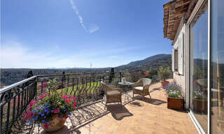 Maison 5 Pièces 168 m² à vendre à Vence (06140)