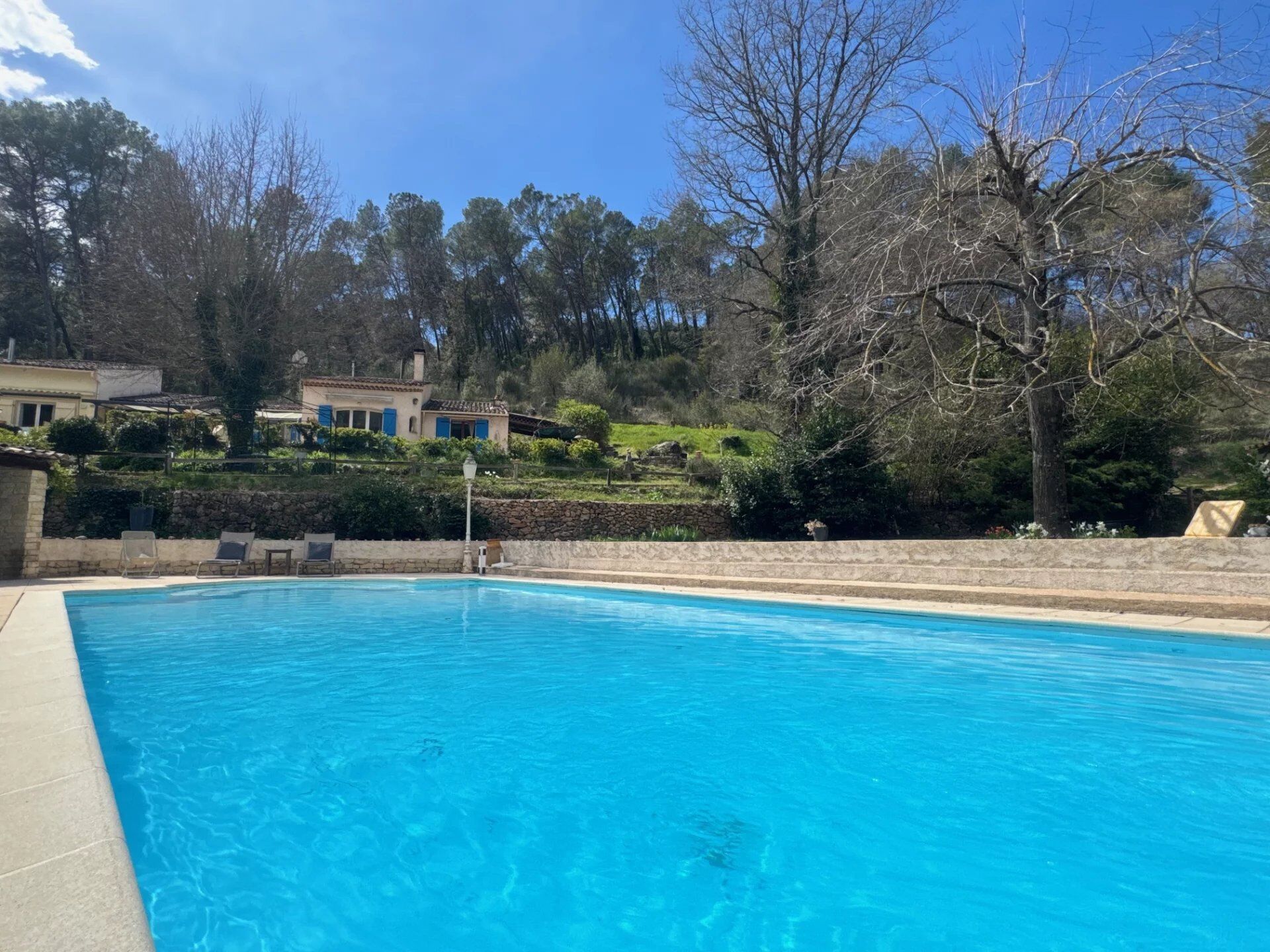 Villa / Maison  à vendre Salernes 83690