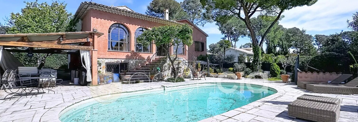 Maison 9 Pièces 321 m² à vendre à Mougins (06250)